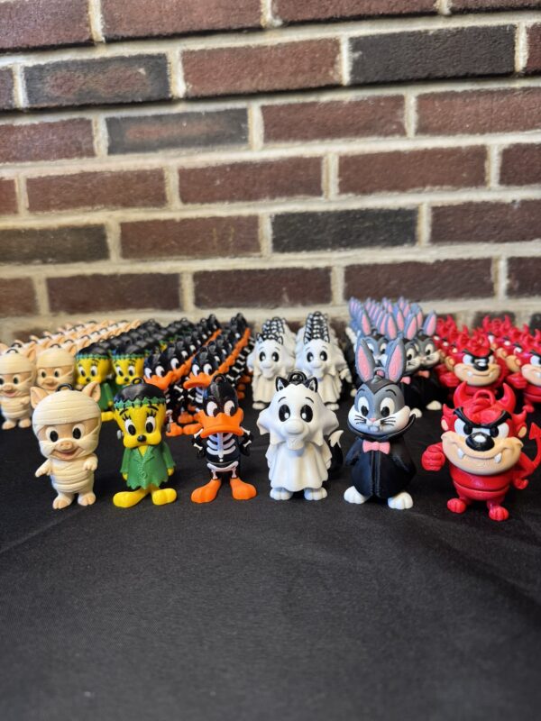 Halloween Looney Tunes Figures – Collectible Keychain Toys | Bugs Bunny, Daffy Duck, Tweety, Taz, Porky Pig & More | Full Set or Singles - Image 2