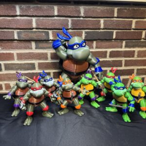 Retro Turtle Collectible Figures – Classic 90s Heroes Set