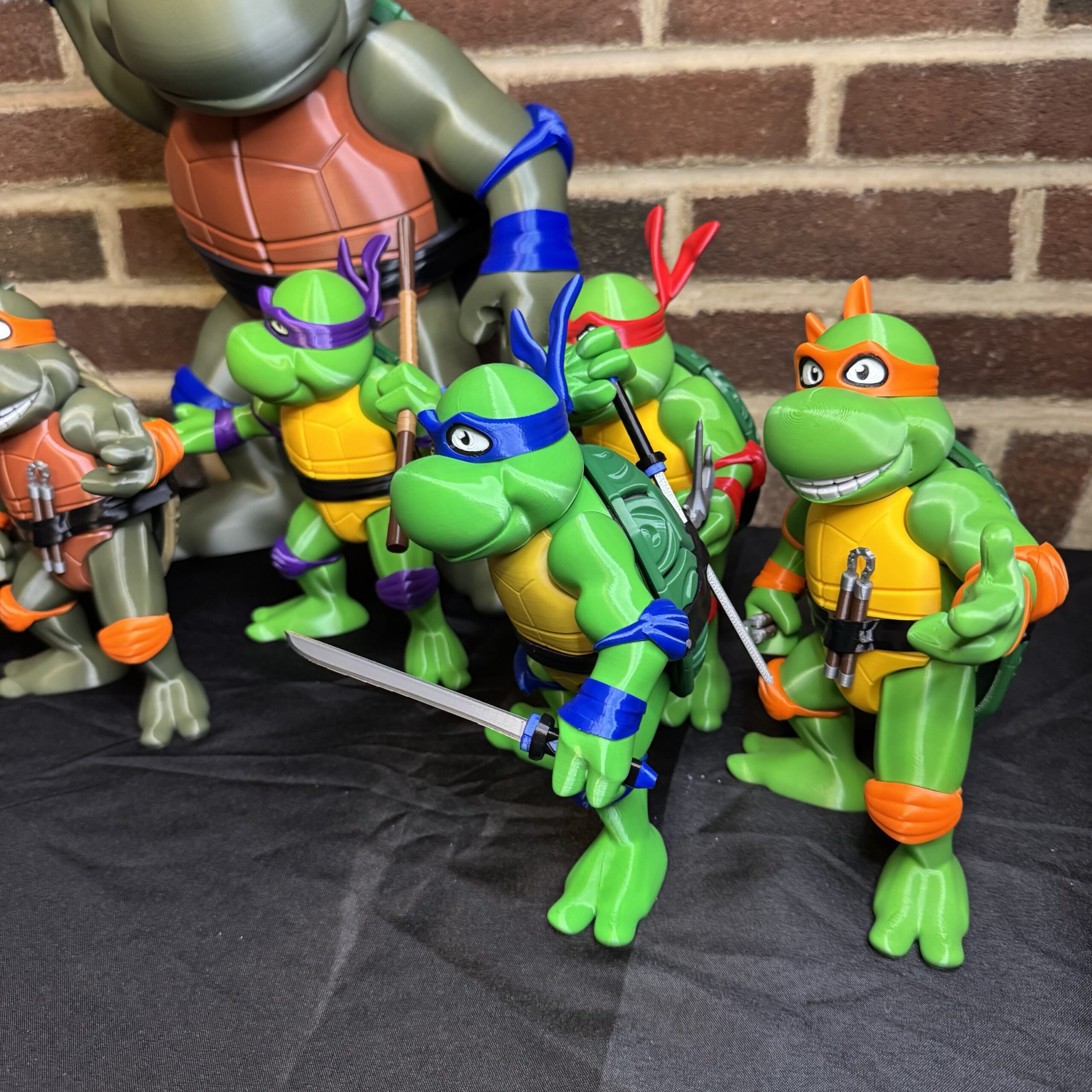 Retro Turtle Collectible Figures – Classic 90s Heroes Set - Image 2